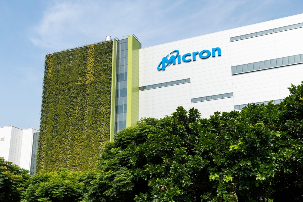 Micron Stock Rises on Trump Chip Policy Move